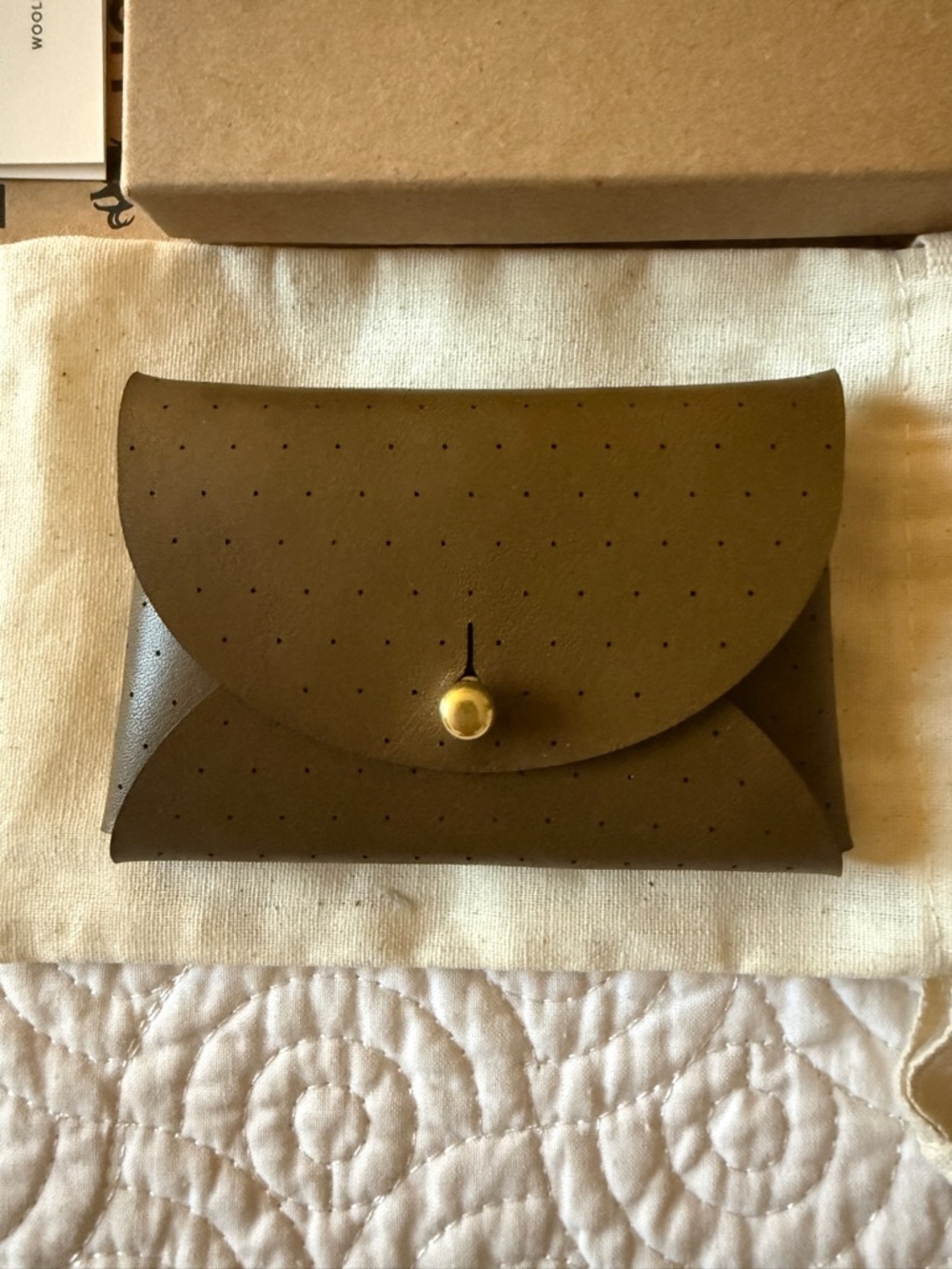 Olive Green Leather Envelope Wallet - Minimalist Women's cardholder purse